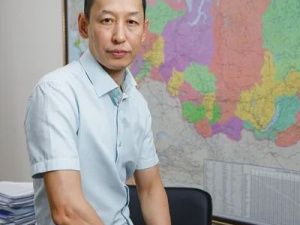 Василий Николаев подал документы для участия в выборах в Госдуму