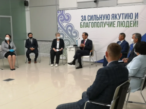 Айсен Николаев обсудил с депутатами актуальные вопросы развития региона