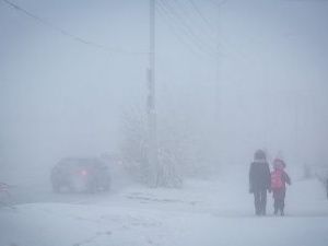 Дети в школу не пошли. Мороз. 