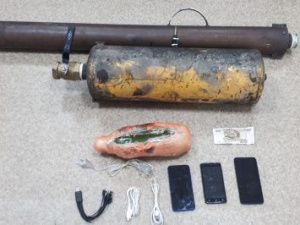 Посылку зэкам попытались доставить с помощью пневмопушки в Якутии