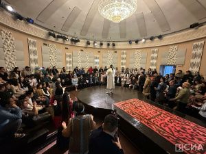 Музыкальные инструменты народов Якутии представили в музее Алматы