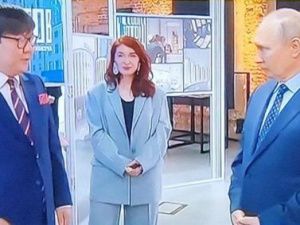 Президенту страны представили достижения креативных индустрий Якутии