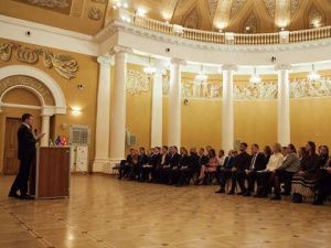 Алексей Чекунков поделился с курсантами программы «Муравьев-Амурский 2030» личным опытом взаимодействия с китайскими партнерами