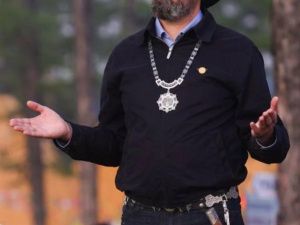 В Нерюнгринском районе чиновники в июле потратили 7,2 млн рублей на юбилейные книги