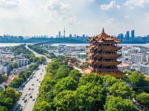 Границы открыты: первые россияне поехали в Китай