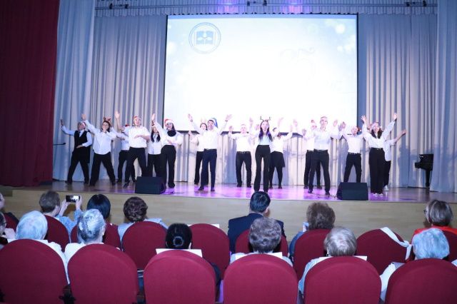 Первой в Якутии специальной школе - 85 лет