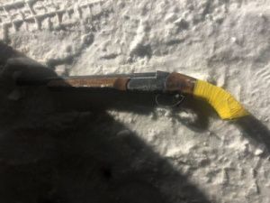 Житель Якутии застрелил приятеля из найденного обреза