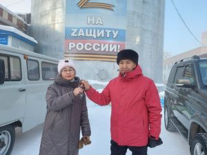 Водоканал Якутска передал автомобили УАЗ в Северо-Восточный фонд помощи и поддержки Донбасса