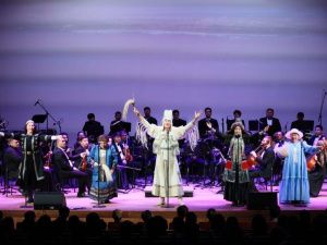 Якутские артисты увековечили память Михаила Николаева в Южной Корее