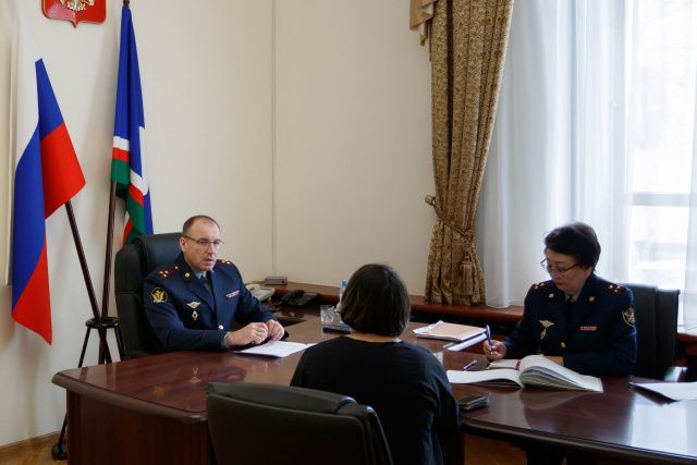 Начальником УФСИН Василием Седрисевым проведен прием граждан в приемной Президента Российской Федерации в Республике Саха (Якутия)