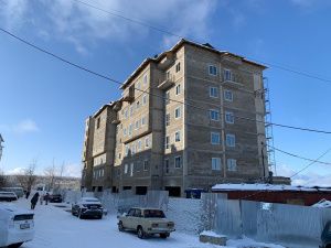 В Алданском районе Якутии строят пять многоквартирных домов в рамках нацпроекта