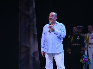 Более 3,5 тысяч зрителей посмотрели спектакли Приморского театра Горького в Якутске 