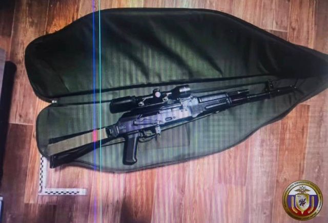 Гость украл у хозяина ружье, а его приятель устроил пальбу на улице