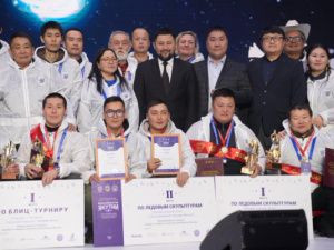 «Бриллианты Якутии»: определены победители международного конкурса ледовых и снежных скульптур