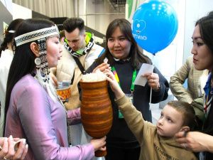 Стенд Якутии встретил гостей на Всемирном фестивале молодежи