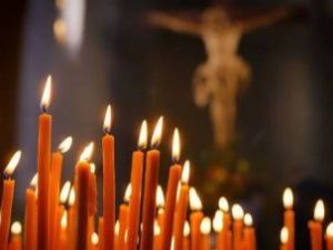 Православные христиане встречают прощеное воскресенье