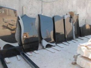 В Якутске украли мемориальные плиты