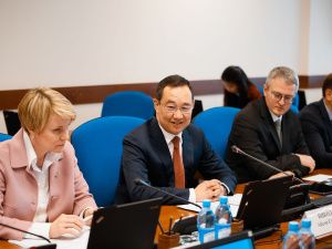 Айсен Николаев и Елена Шмелева провели первое заседание Попечительского совета по выявлению и поддержке одаренных детей