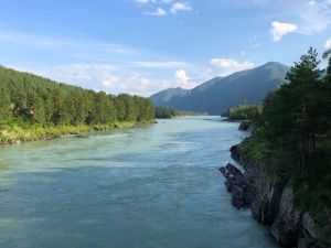 На реке Алдан перевернулась лодка, пропала без вести пенсионерка