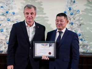 Евгений Григорьев встретился с общественностью города Якутска