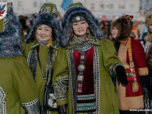 В Якутске состоялось шествие в национальных костюмах