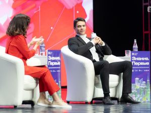 Молодым якутянам о пути к победам рассказали олимпийские чемпионы Вик Уайлд и Евгений Рылов