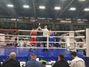 В Мирном определились полуфиналисты и финалисты чемпионата Якутии по боксу среди мужчин