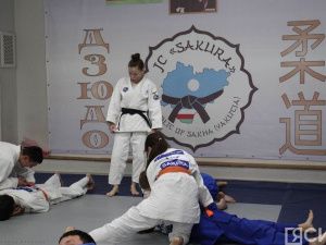 Чемпионки России по дзюдо показали мастер-класс юным спортсменам в Якутске