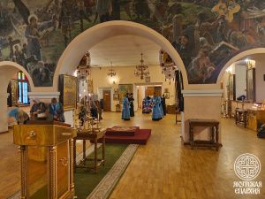 Православные христиане отмечают праздник Покрова Пресвятой Богородицы