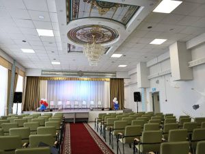 Одна из старинных школ Якутии переехала в новое здание