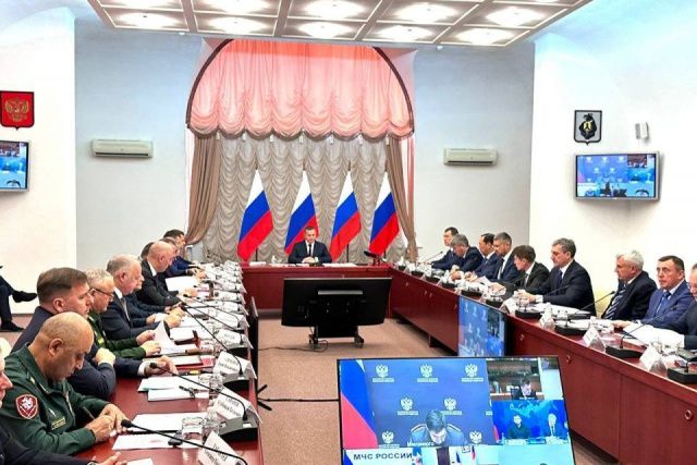 Вклад Якутии в восстановление города Кировское ДНР отметил Юрий Трутнев