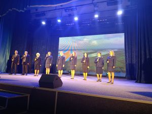 «Песня длиною в жизнь»: народный ансамбль «ЖДЯ» дал концерт в Алдане, посвященный 30-летнему юбилею родной компании