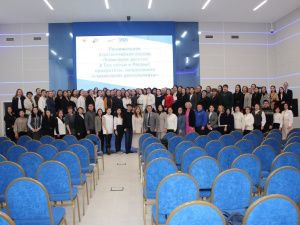 В Общественном центре Якутии обсудили вопросы воспитания молодежи и сохранения семейных ценностей