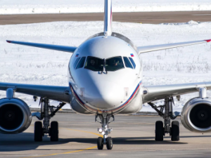 В Якутии из-за неисправности самолет вернулся в аэропорт