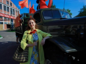 ПРЕМЬЕРА НА ТЕЛЕКАНАЛЕ «РОССИЯ»!  Валерия Федорович, Маруся Климова и Надежда Лумпова в мелодраме «Лимитчицы»