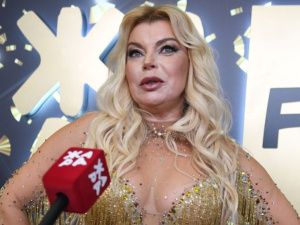 У госпитализированной после ДТП певицы Лады Дэнс начался отек мозга