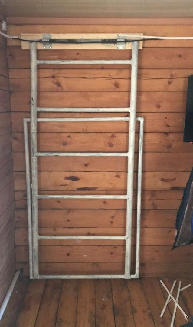 Житель из Чурапчинского улуса Адам Таныков изобрел спортивный тренажёр «Лестница Адама»