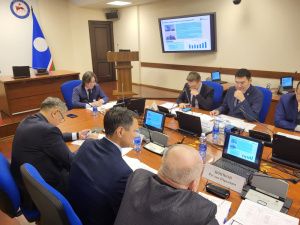 В Правительстве Якутии обсудили вопросы развития нефтегазовой отрасли