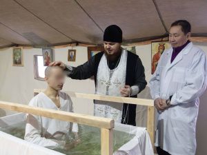 Осужденные приняли участие в Крещенских купаниях