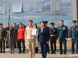 В Якутске стартовал IX слет юнармейцев