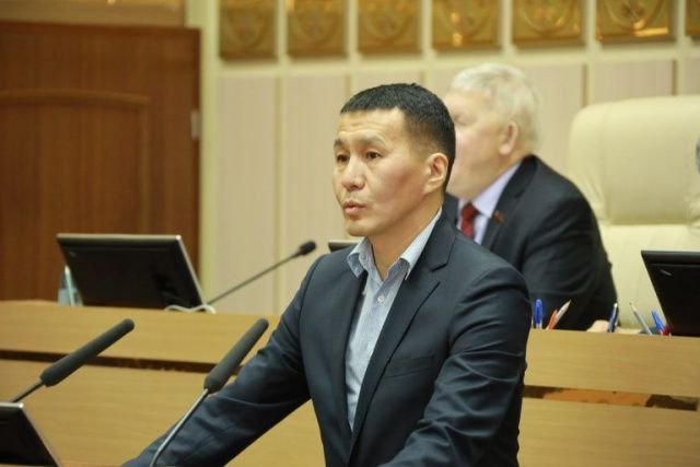 Депутаты «прокатили» кандидатуру на представителя общественности в ККС РС(Я)