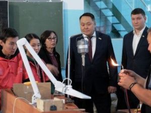 Стать профи. Будущим производственникам вручили призы Якутгордумы