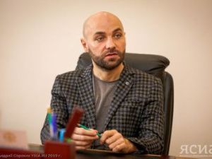 Сергей Юнганс покидает пост директора театра оперы и балета Якутии