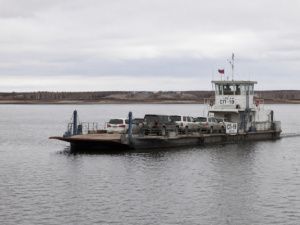 Начала работать паромная переправа республики Якутск-Нижний Бестях