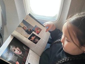 Авиакомпания «Якутия» перевозит детей со скидкой в 50%