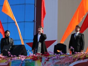 Компания «Железные дороги Якутии» подарила алданцам праздничные концерты «Победный май»