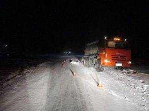В Якутии под колесами большегруза погибла женщина