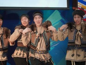 В Якутске начался фестиваль-конкурс песенного творчества КМНС