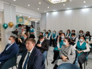 Библиотеку нового поколения презентовали в Хангаласском улусе