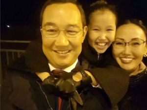 Поздравление Главы Республики Саха (Якутия) Айсена Николаева с Днём семьи, любви и верности 